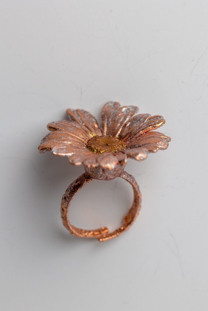 prsten, prsteny, ring, rings, originální šperky, original jewel, jewellery, leafinside, galvanoplastika, copper, best gift, dárek, na valentýna, vánoční dárek, stylový šperk, šperk, flower ring