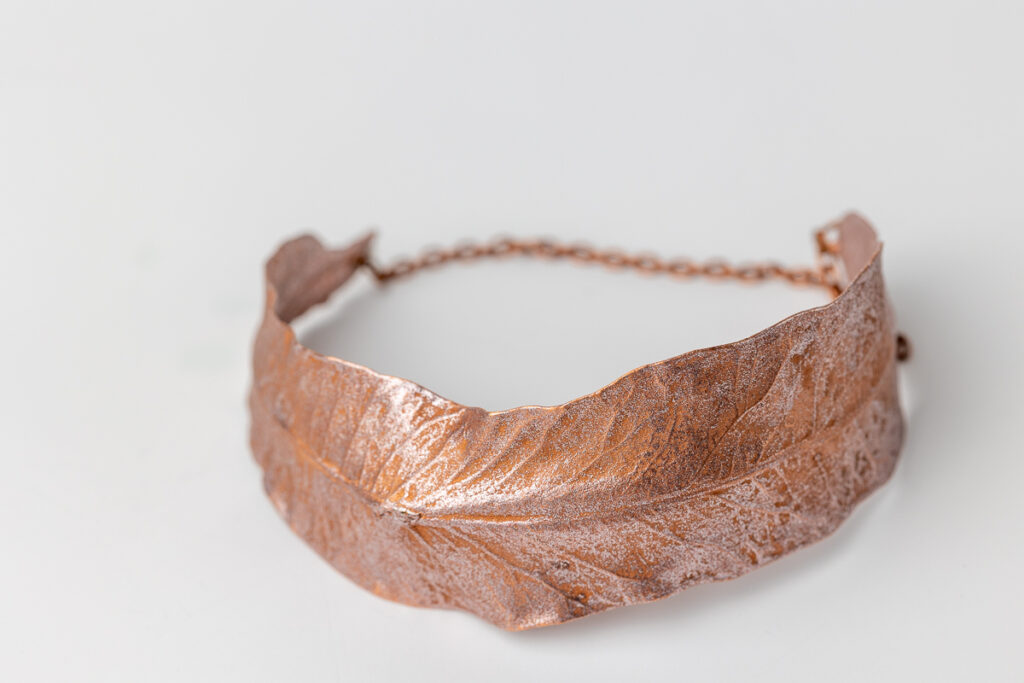 náramek, bracelet lípa, tilia, originální šperky, original jewel, jewellery, leafinside, galvanoplastika, copper, best gift, dárek, na valentýna, vánoční dárek, stylový šperk, šperk,