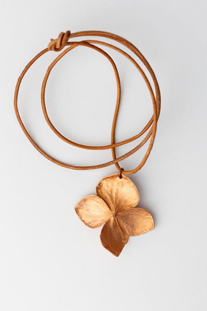 hortenzie, hortensia, hydrangea, necklace, náhrdelník, originální šperky, original jewel, jewellery, leafinside, galvanoplastika, copper, best gift, dárek, na valentýna, vánoční dárek, stylový šperk, šperk, madeira collection, madeira ring