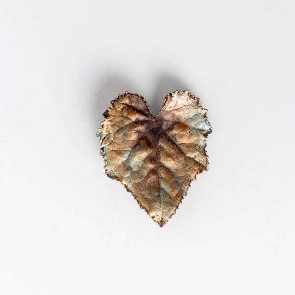 Thistle brooch with Malachit stone N°100 - leafinside - jewellery