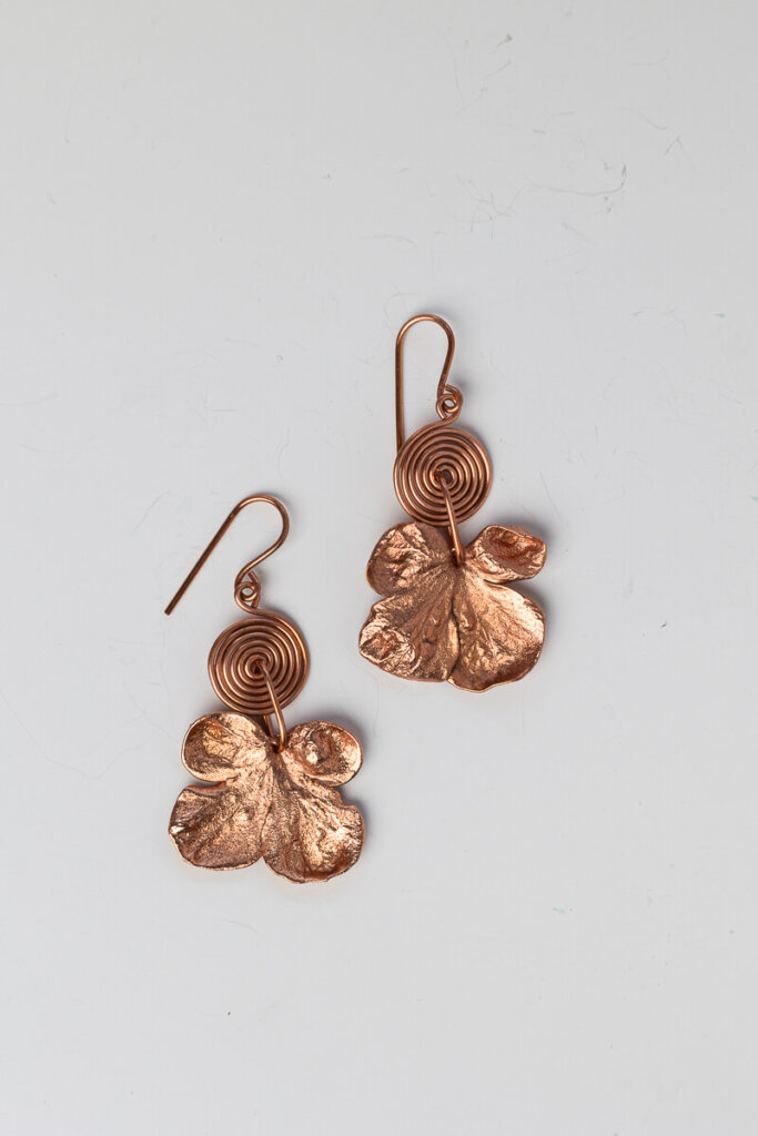 Anonymous earrings N°111 - leafinside - jewellery